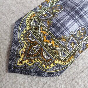 Vintage Versace Versus Tie Silk Gray Plaid Abstract Silk